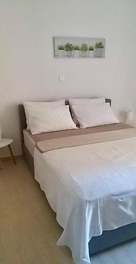ארטמידה Marina Apartment מראה חיצוני תמונה